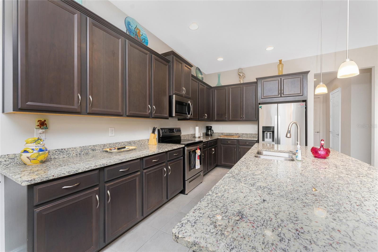 Image 16 of 98 For 24407 Riverfront Drive