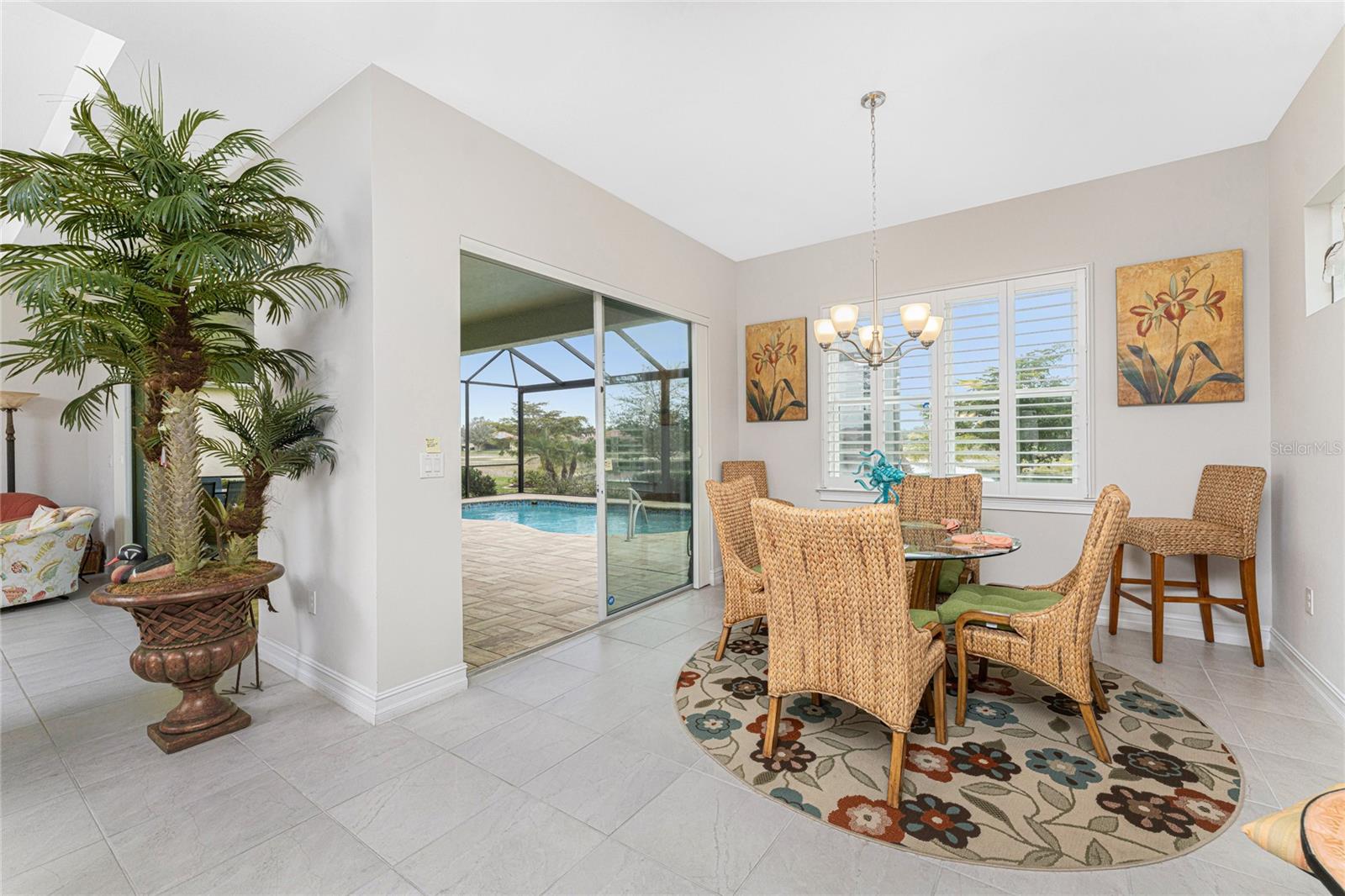 Image 19 of 98 For 24407 Riverfront Drive