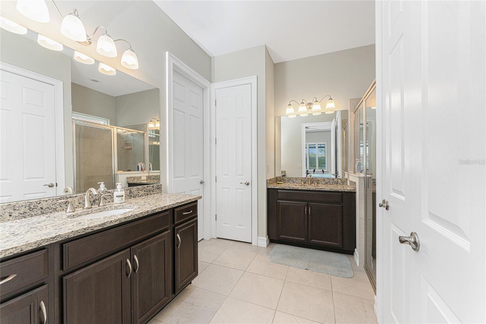 Image 30 of 98 For 24407 Riverfront Drive