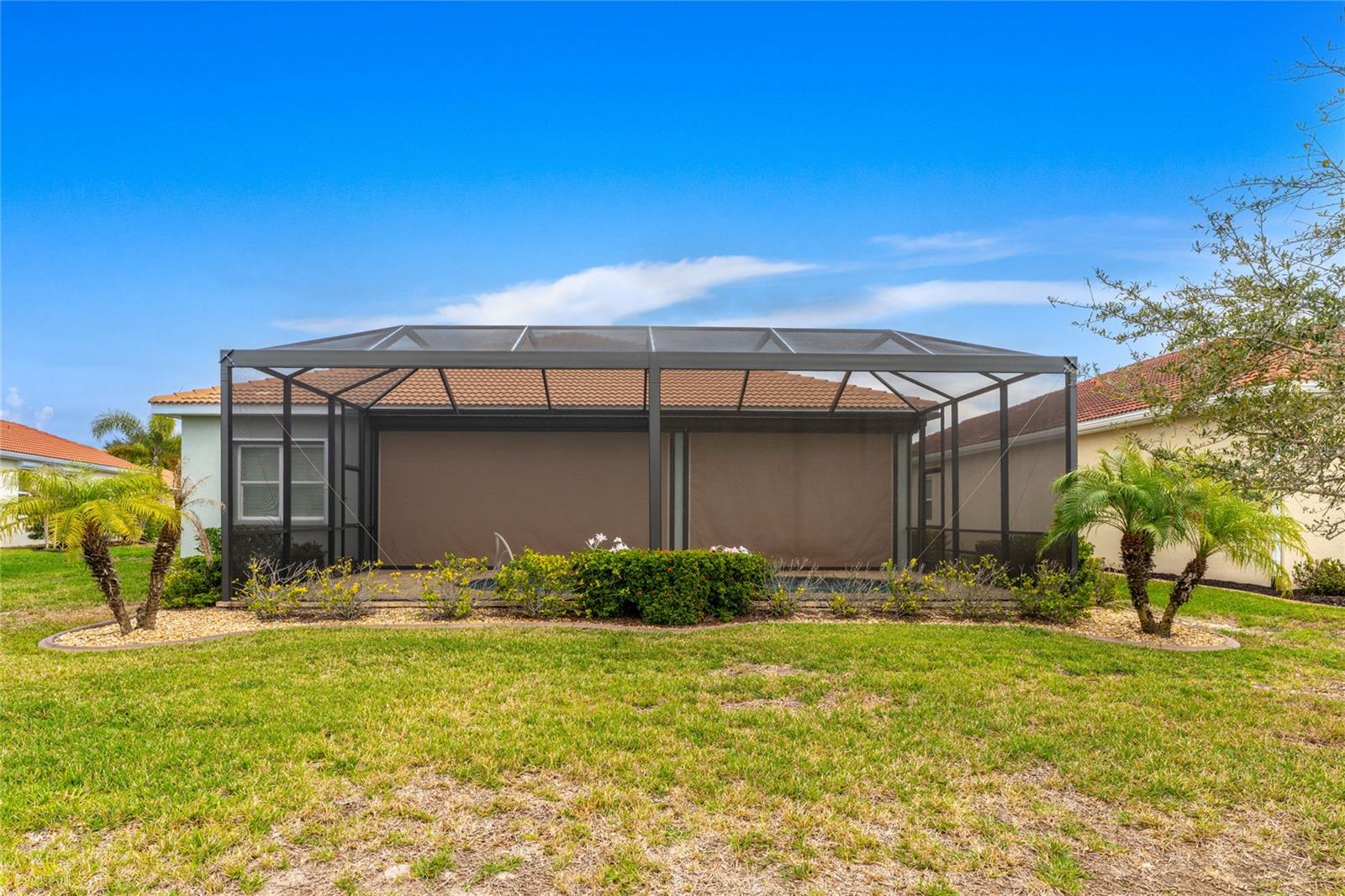 Image 54 of 98 For 24407 Riverfront Drive