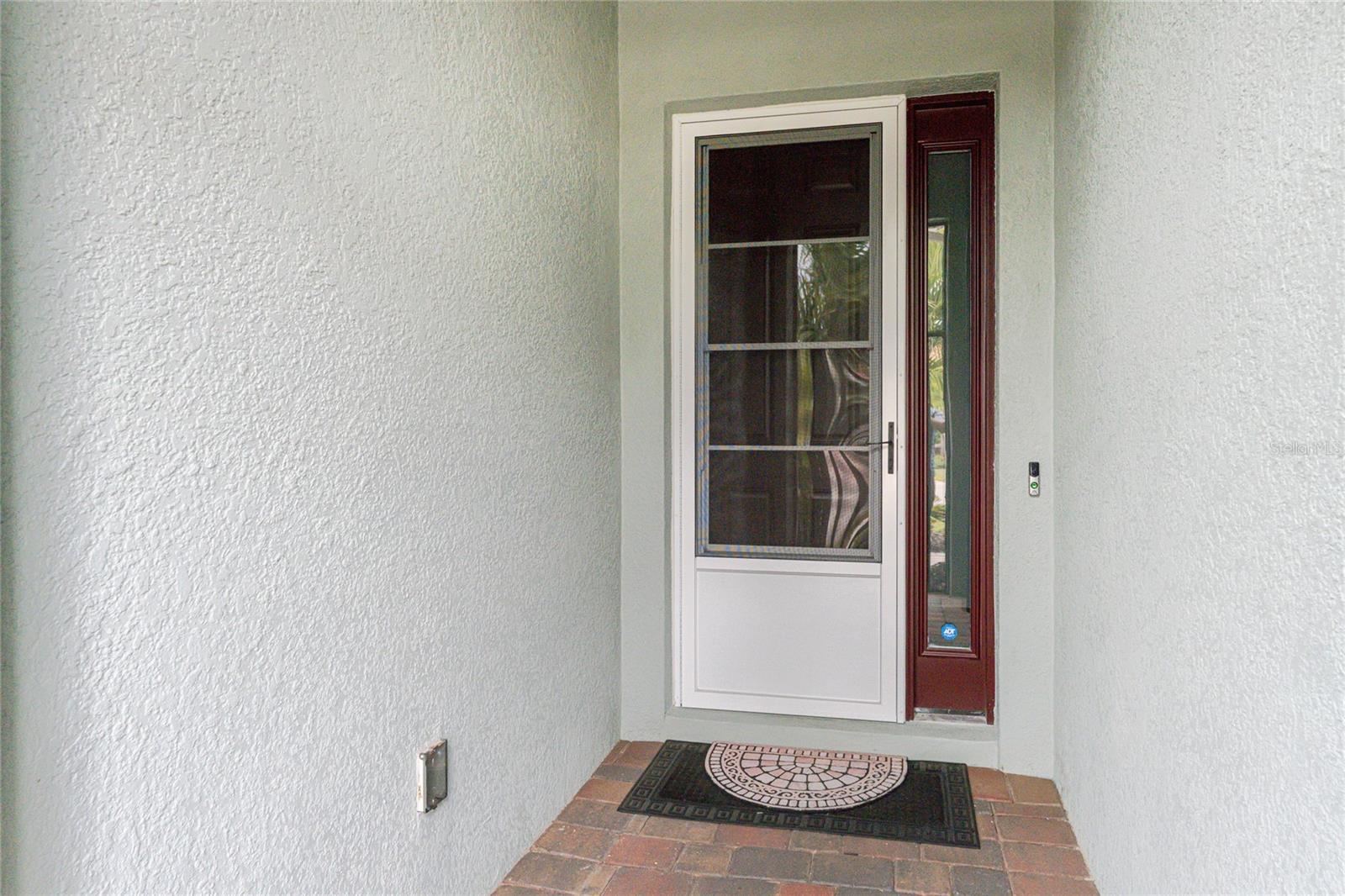 Image 7 of 98 For 24407 Riverfront Drive