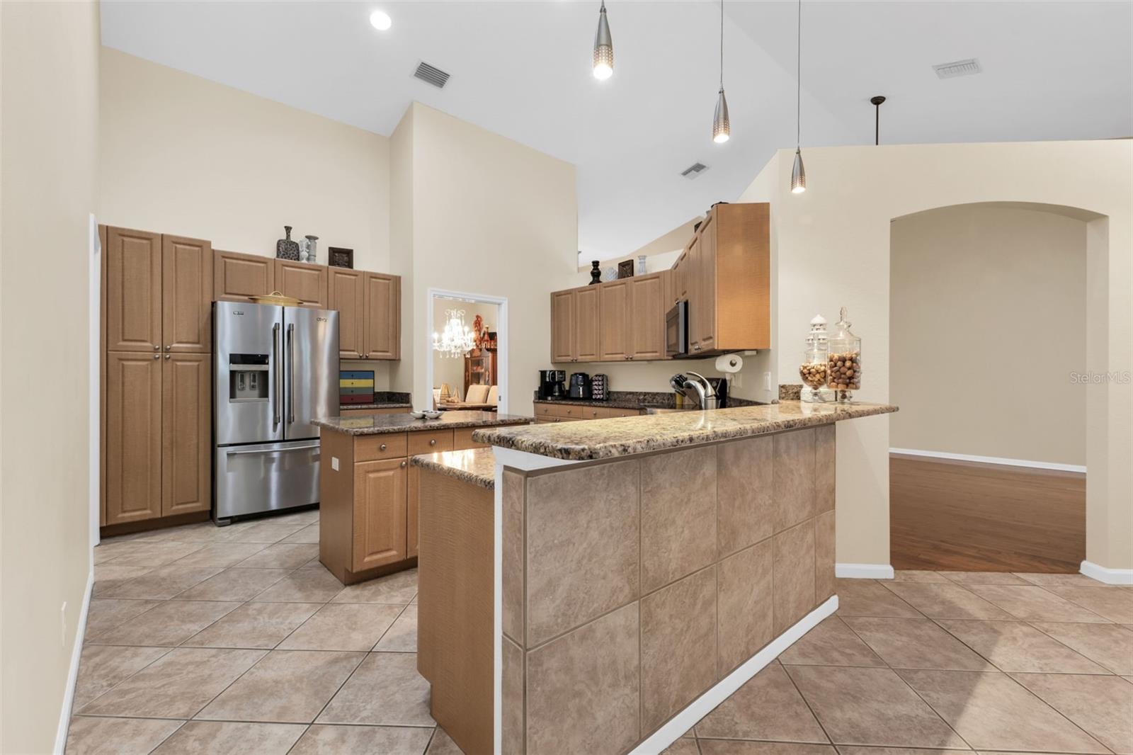 Image 22 of 86 For 13752 Long Lake Lane