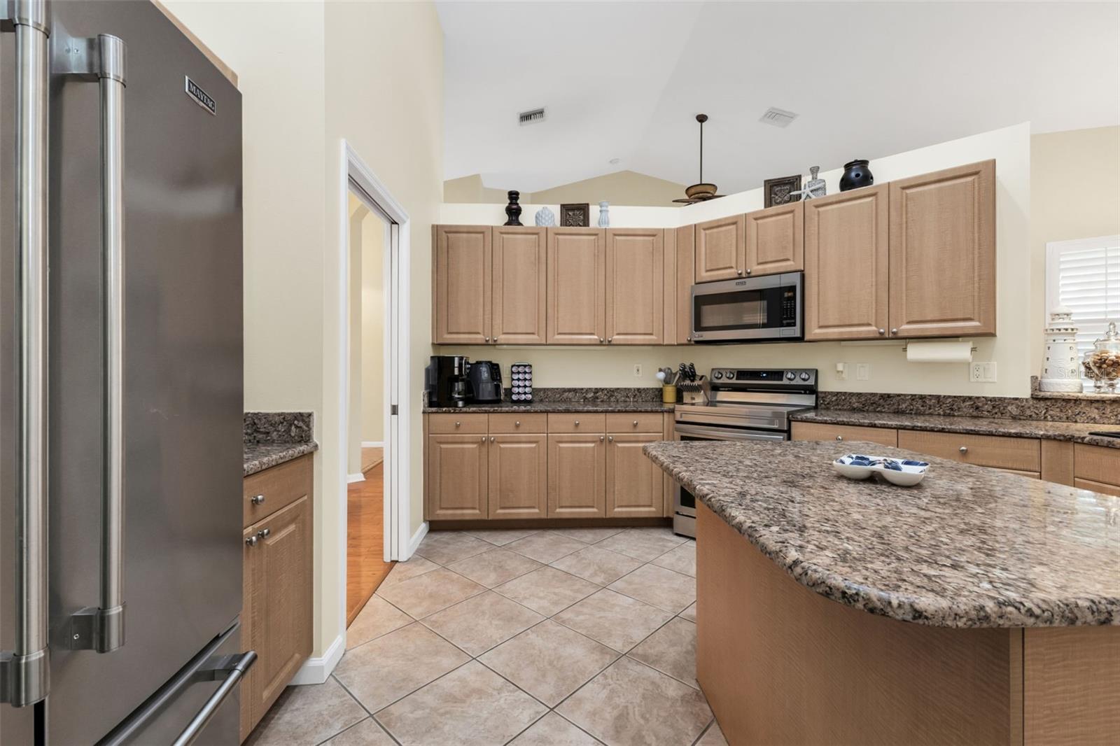 Image 24 of 86 For 13752 Long Lake Lane