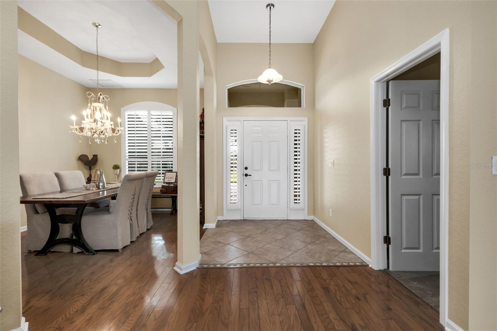 Image 4 of 86 For 13752 Long Lake Lane