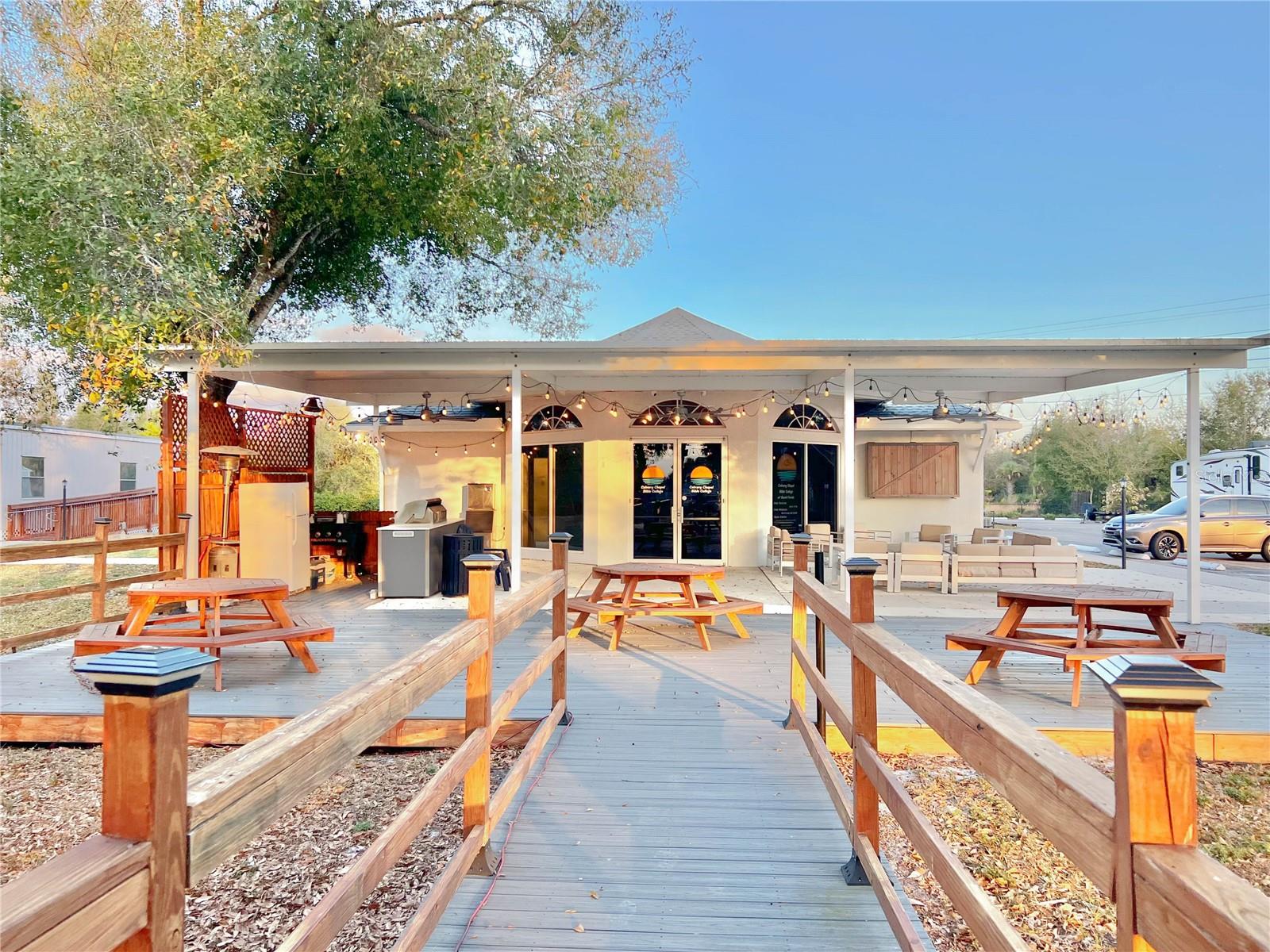 Image 3 of 38 For 4827 Fairway Drive N