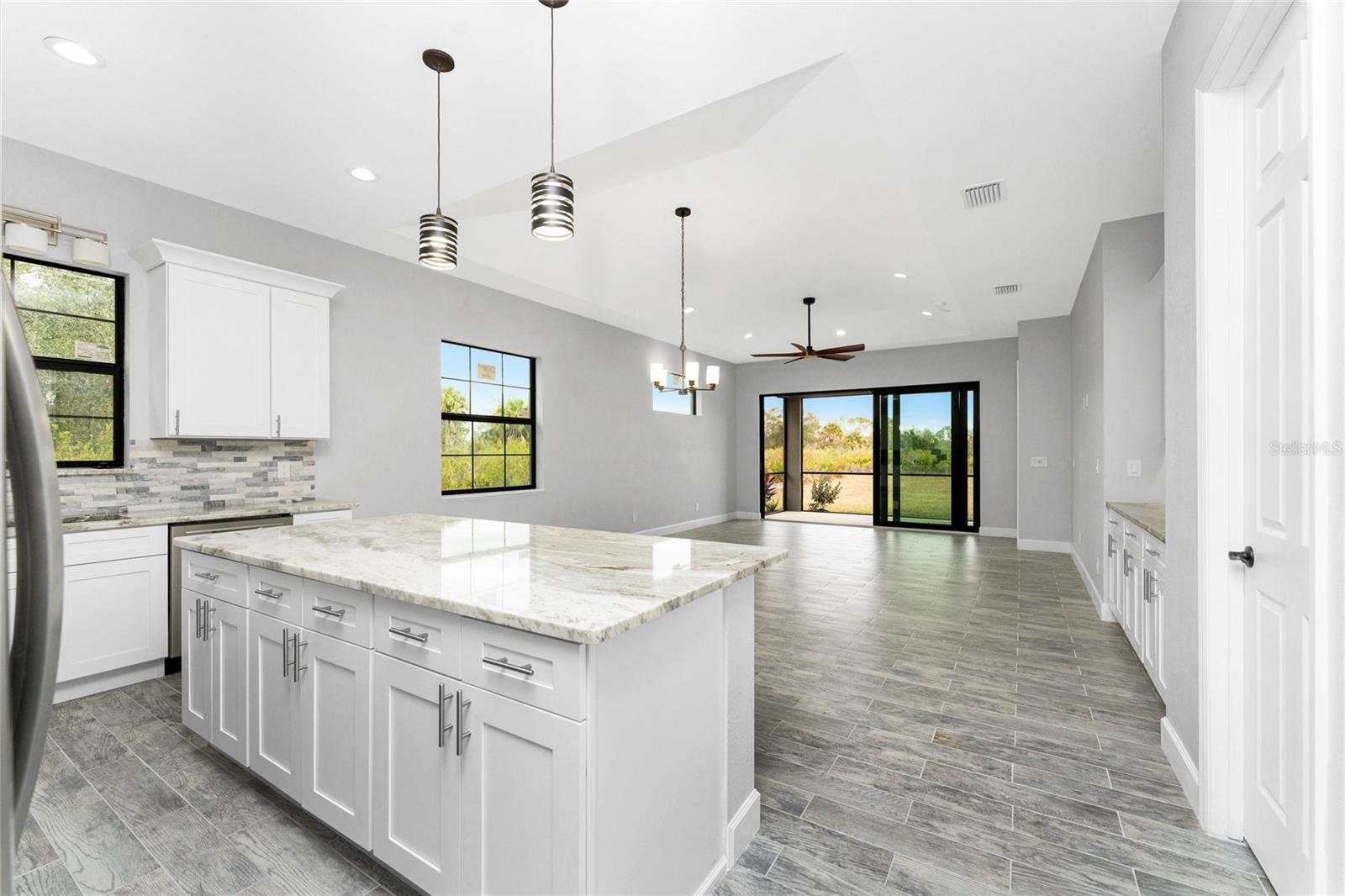 Image 13 of 59 For 1036 San Cristobal Avenue