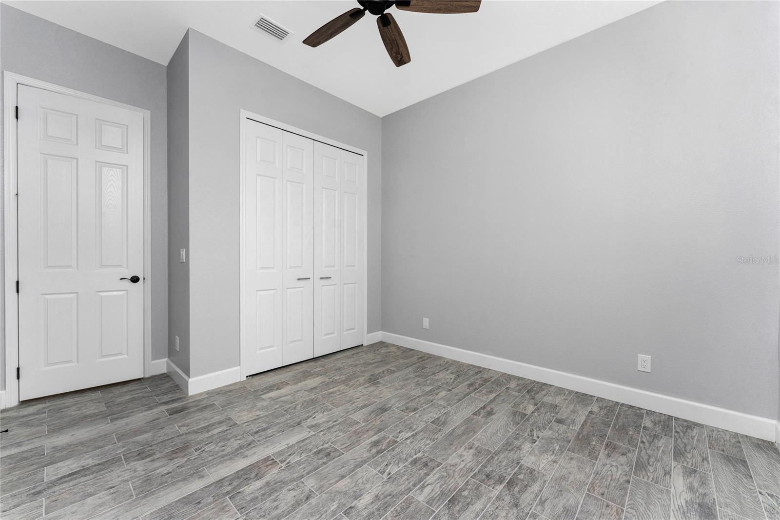 Image 21 of 59 For 1036 San Cristobal Avenue