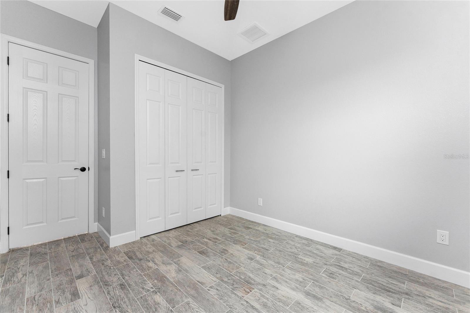 Image 26 of 59 For 1036 San Cristobal Avenue