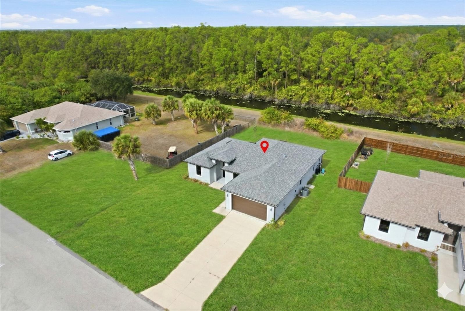 Listing photo id 36 for 3812 Wenona Drive