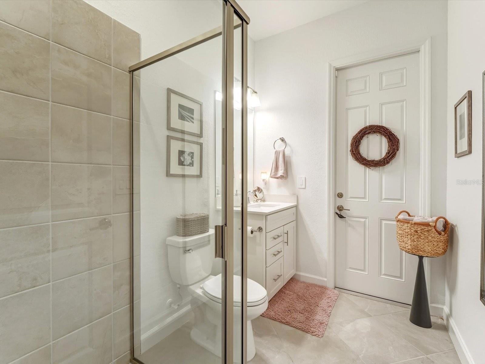 Image 32 of 48 For 8580 Shore Lake Drive