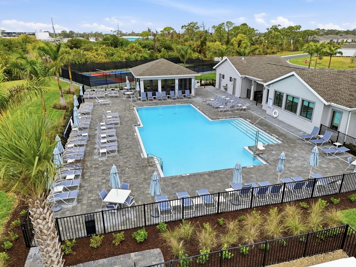 Image 39 of 48 For 8580 Shore Lake Drive