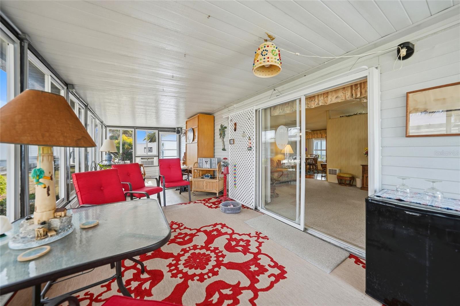 Image 26 of 57 For 723 Riverview Circle