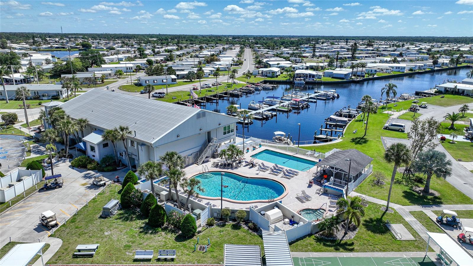 Image 3 of 57 For 723 Riverview Circle