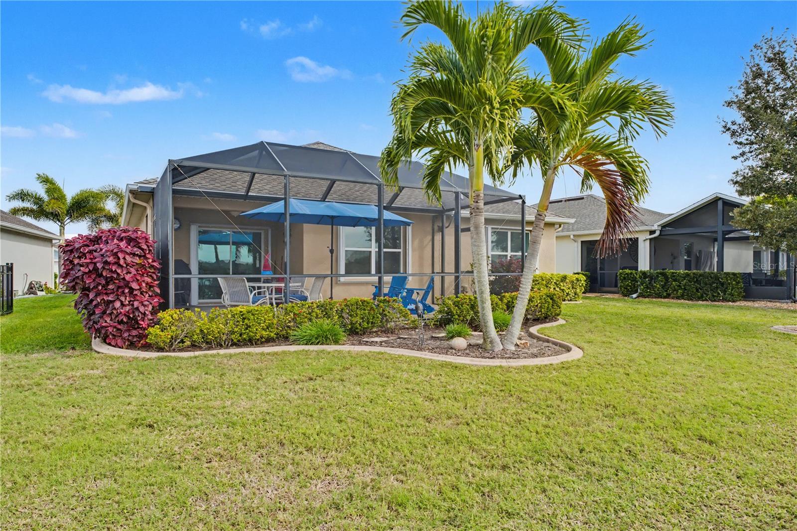 Listing photo id 7 for 7025 Waterford Parkway