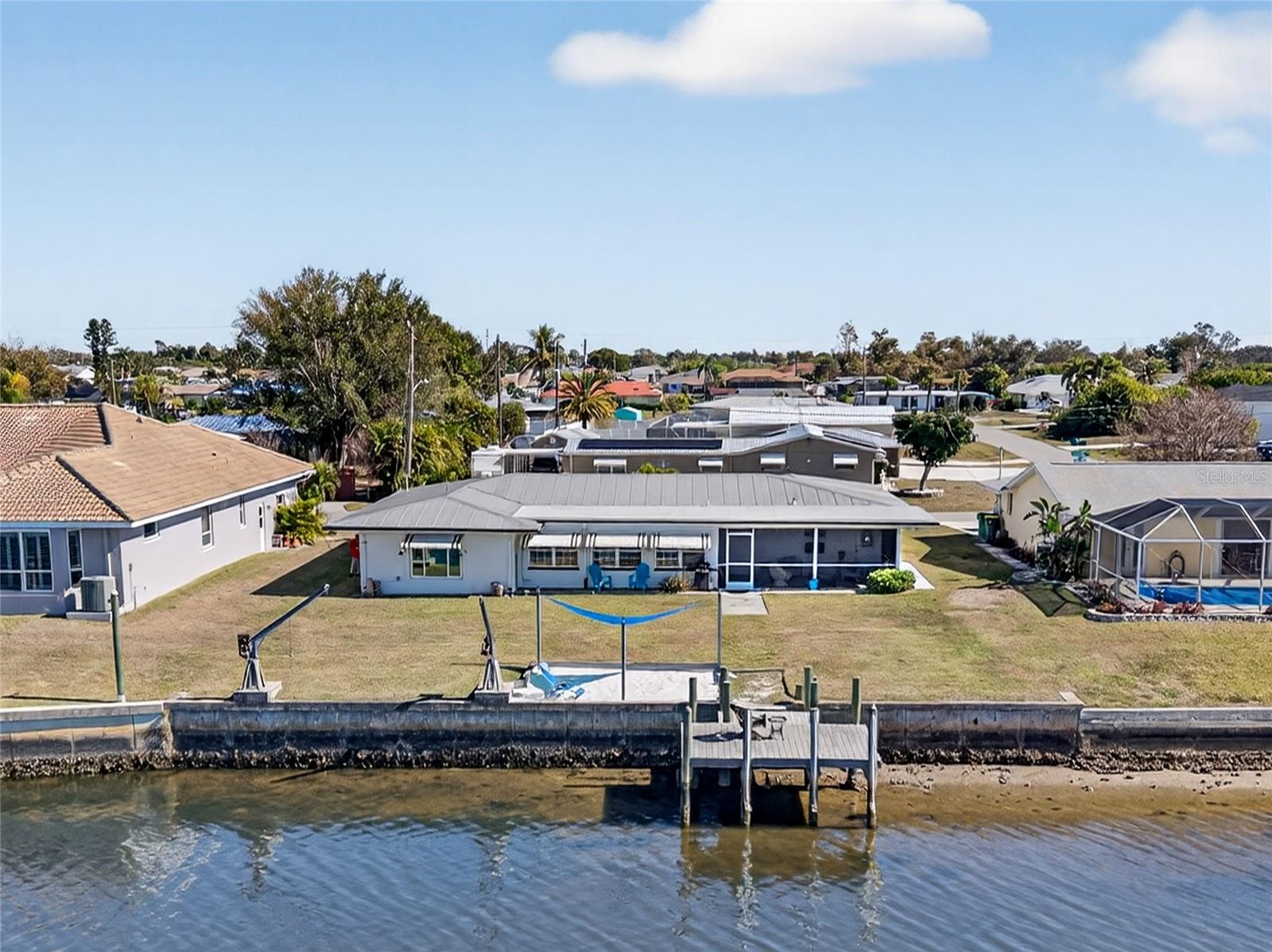 Image 28 of 38 For 226 Spring Lake Boulevard Nw