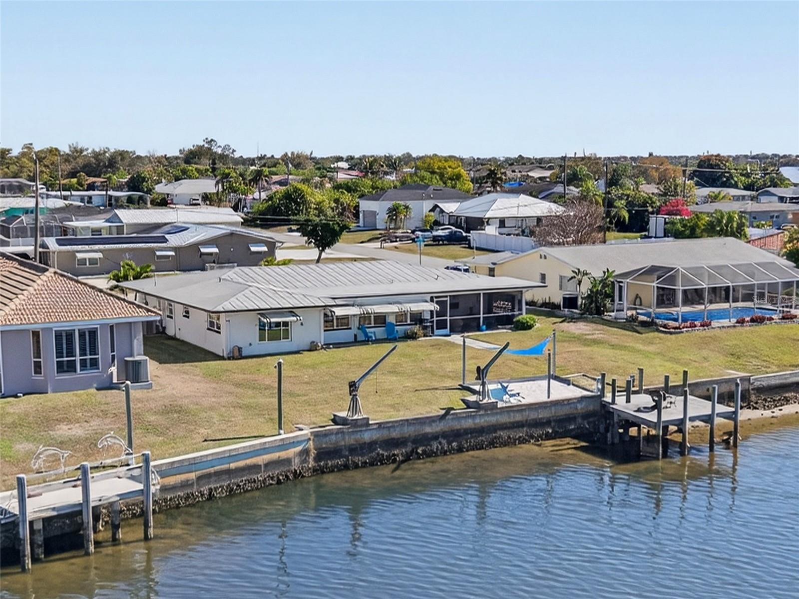 Image 30 of 38 For 226 Spring Lake Boulevard Nw