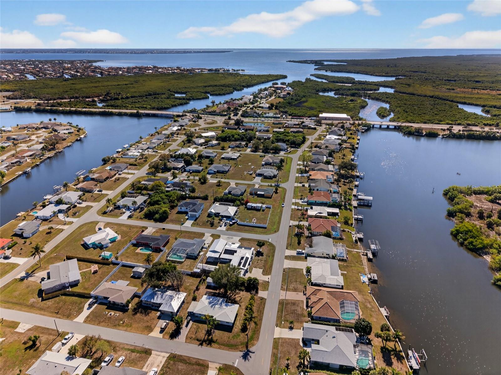 Image 34 of 38 For 226 Spring Lake Boulevard Nw