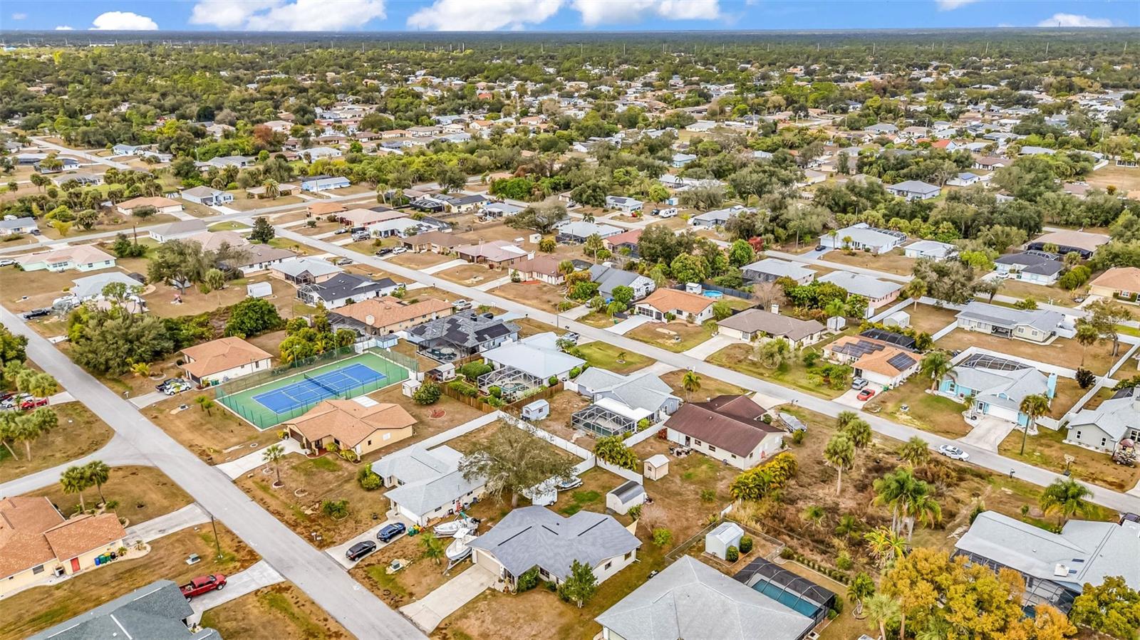 Image 39 of 67 For 21499 Sheldon Avenue