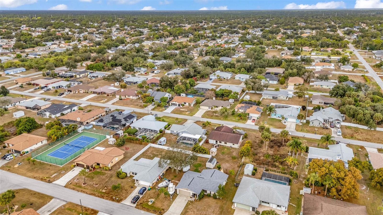 Image 41 of 67 For 21499 Sheldon Avenue