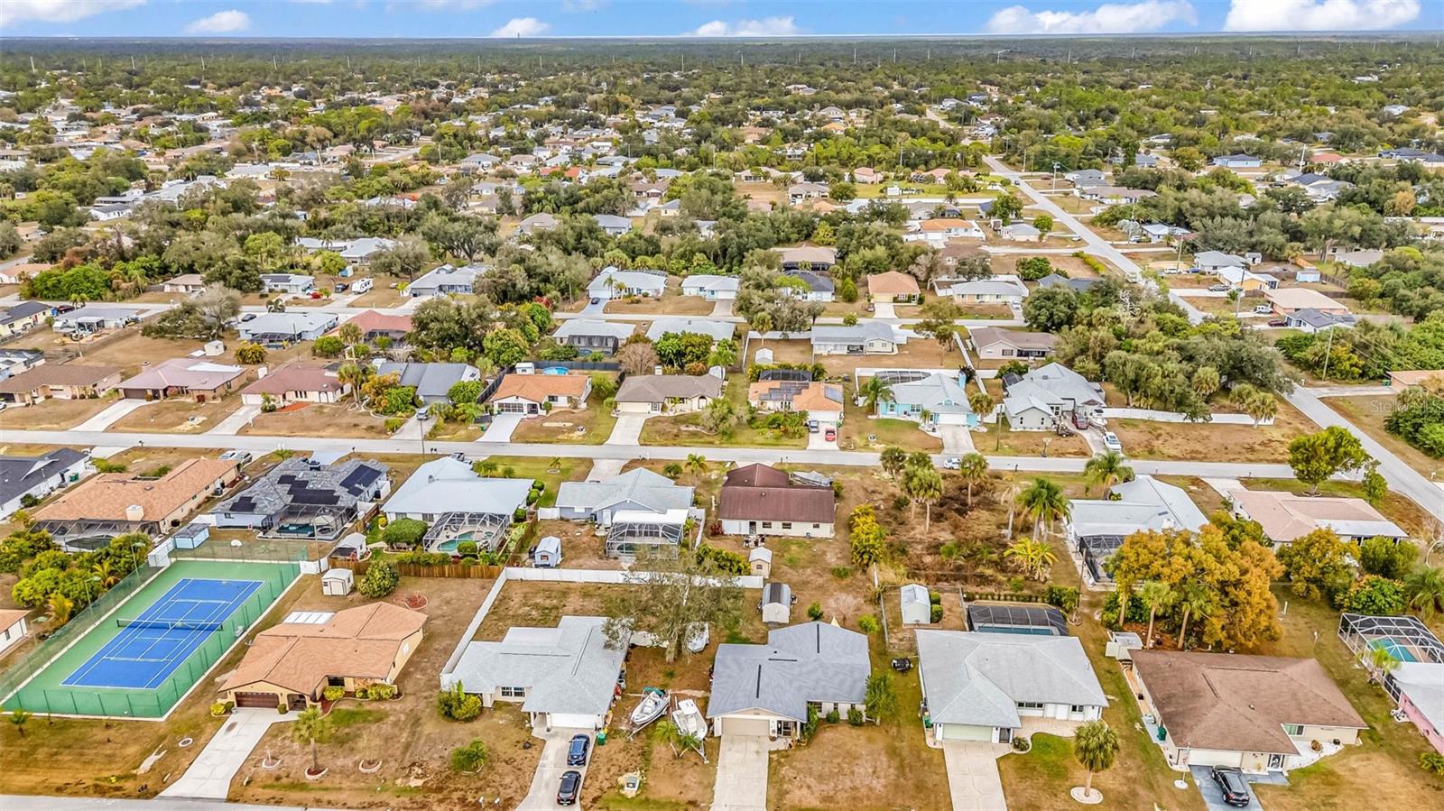 Image 42 of 67 For 21499 Sheldon Avenue