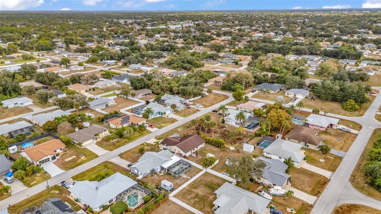 Image 44 of 67 For 21499 Sheldon Avenue