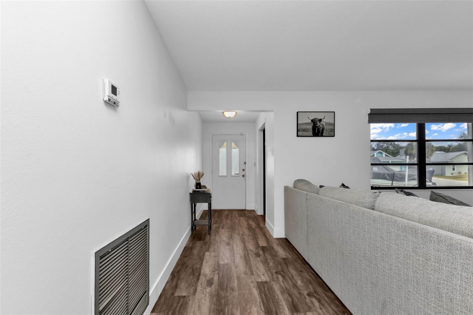 Image 5 of 67 For 21499 Sheldon Avenue