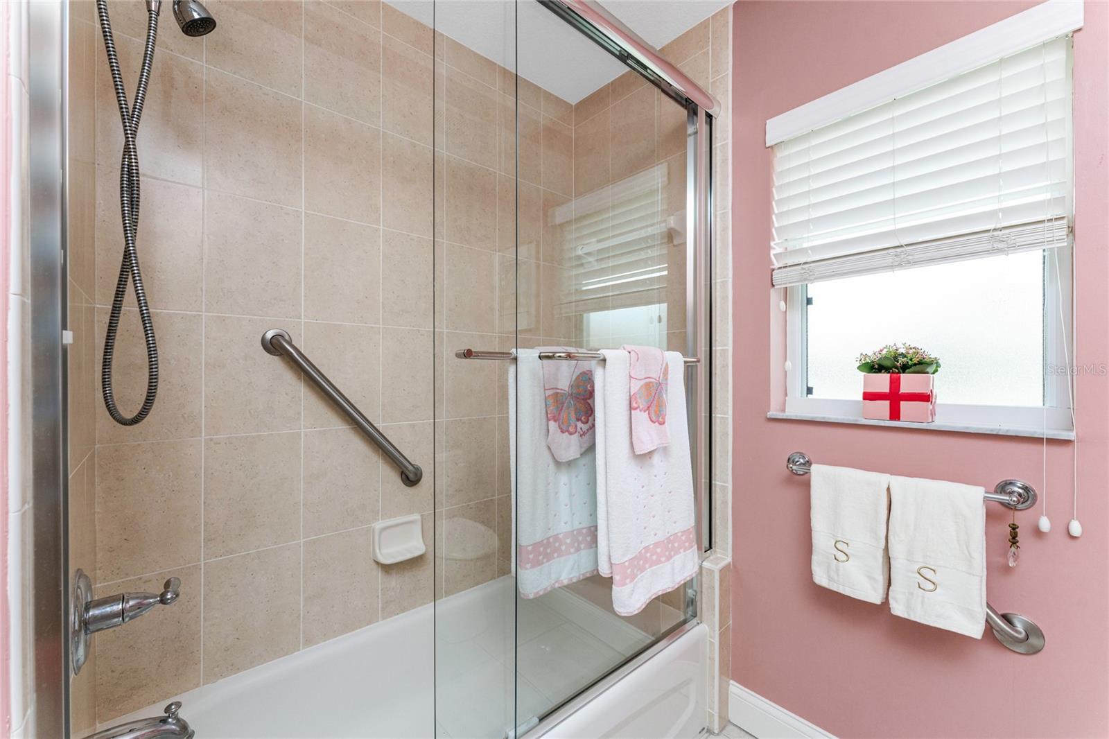 Image 25 of 71 For 2801 Ryan Boulevard