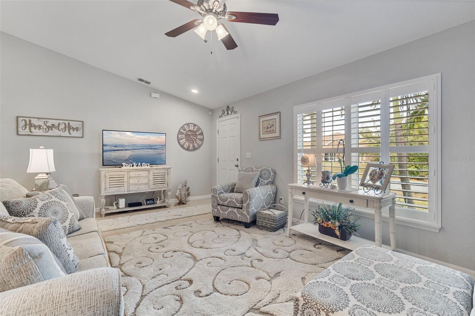 Image 9 of 38 For 6175 Sturgis Street