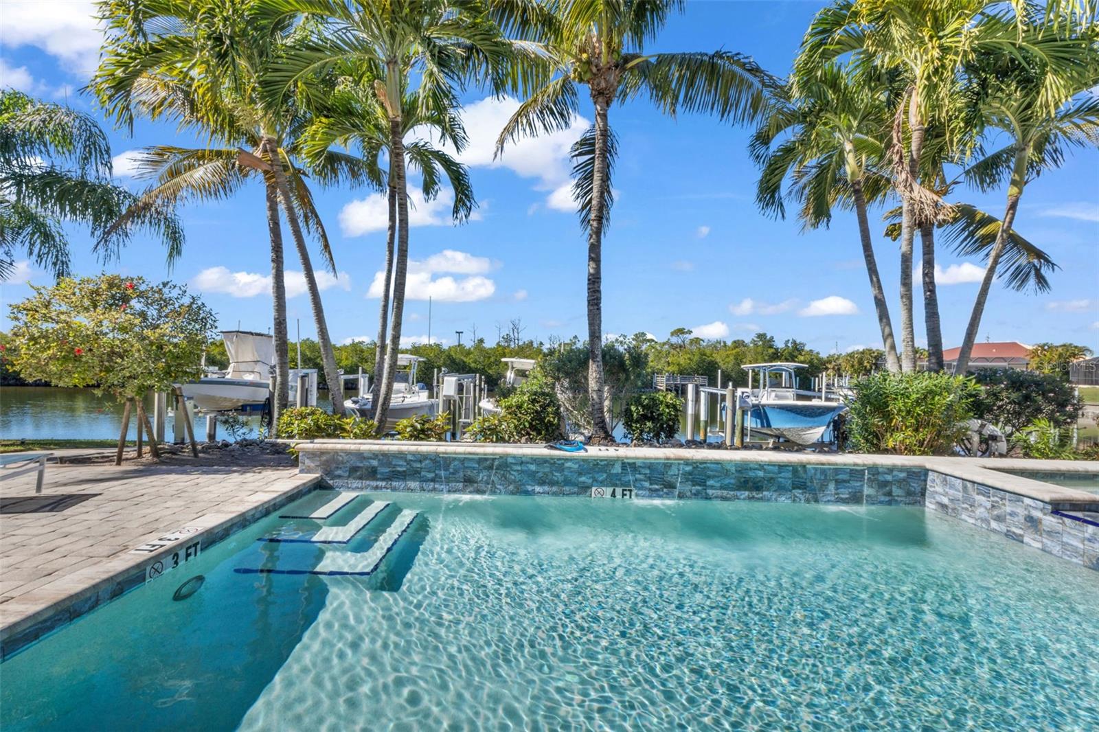 Image 33 of 59 For 3233 Purple Martin Drive 122