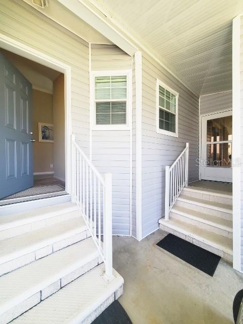 Image 4 of 52 For 29200 Jones Loop Road 718