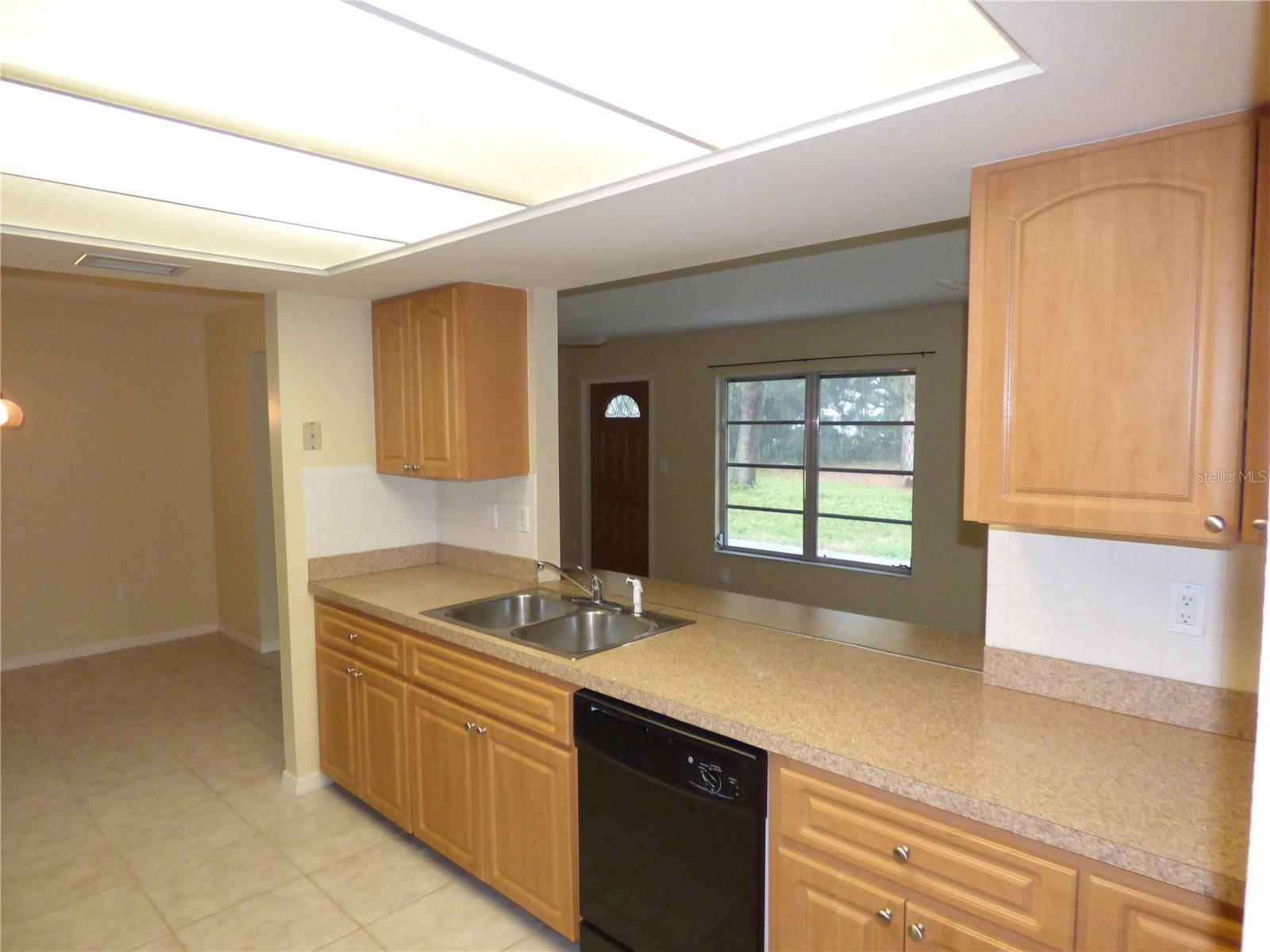 Image 19 of 23 For 22221 Little Falls Avenue