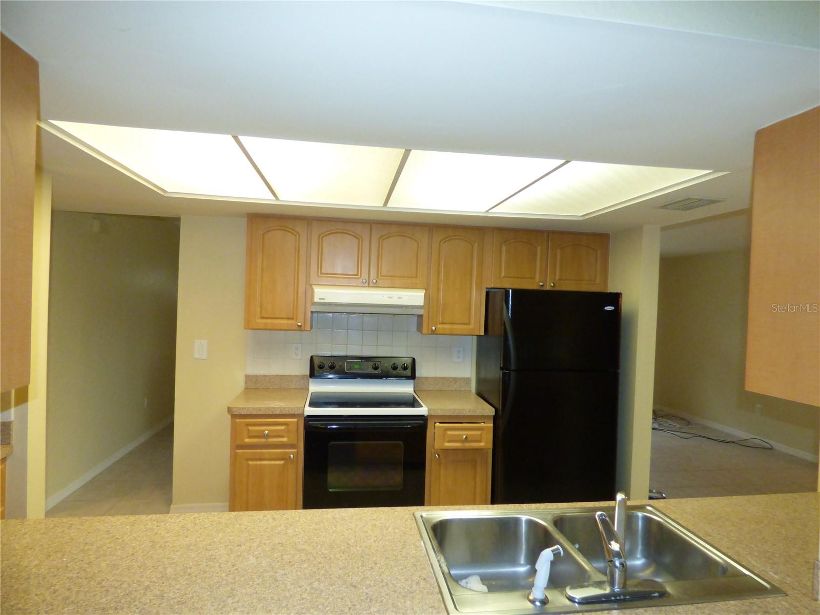 Image 21 of 23 For 22221 Little Falls Avenue