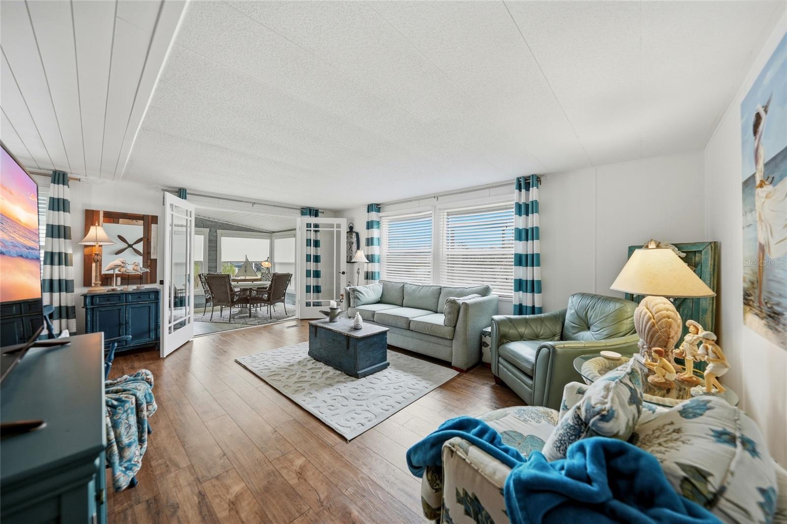 Image 14 of 60 For 12011 Sunlite Street