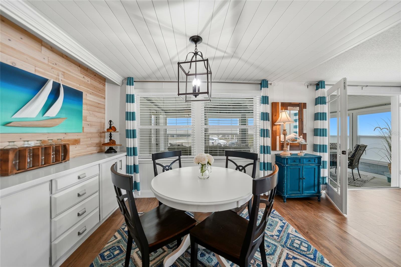 Image 15 of 60 For 12011 Sunlite Street