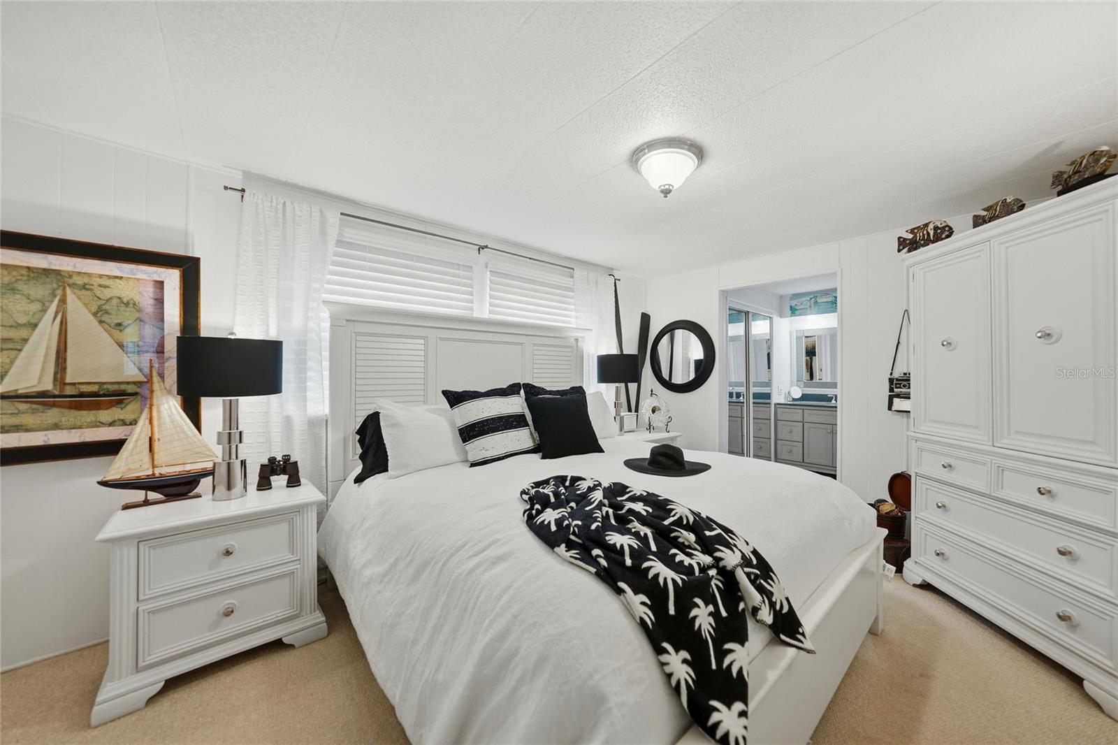 Image 16 of 60 For 12011 Sunlite Street