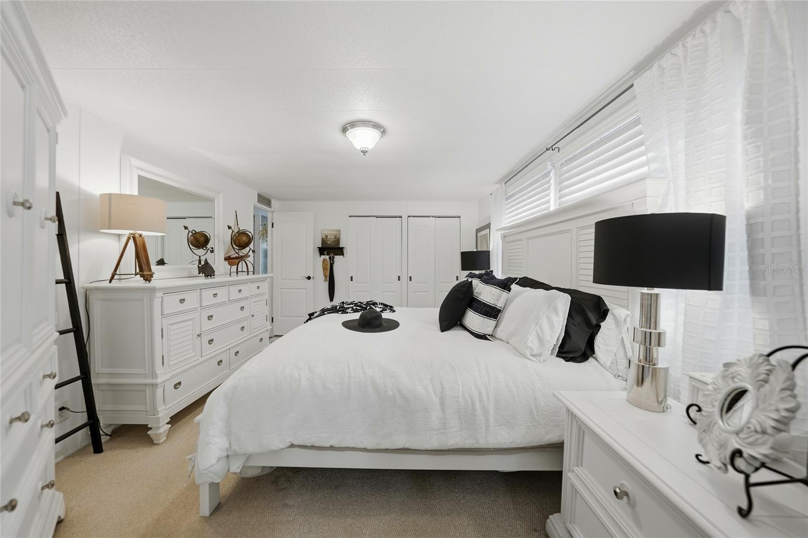 Image 18 of 60 For 12011 Sunlite Street