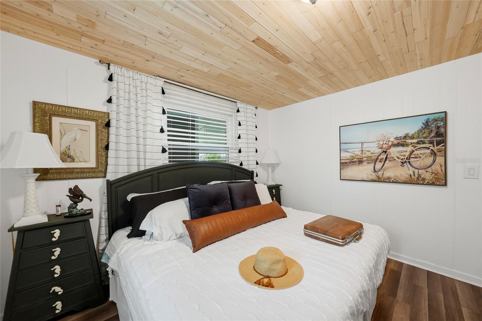 Image 23 of 60 For 12011 Sunlite Street