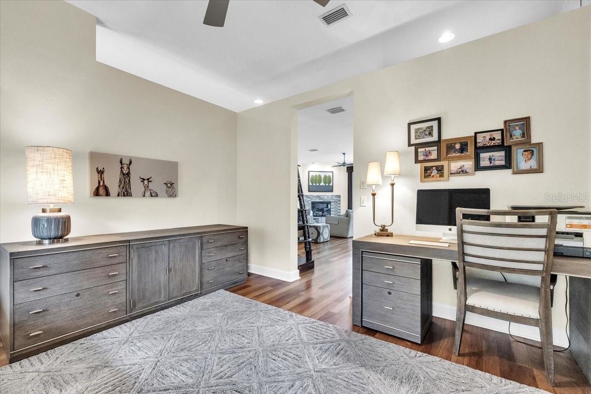 Image 23 of 51 For 3850 Acline Road