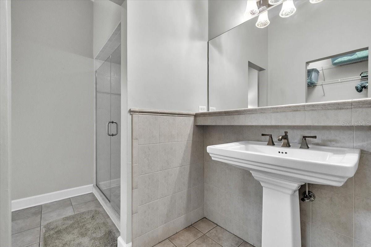 Image 36 of 51 For 3850 Acline Road