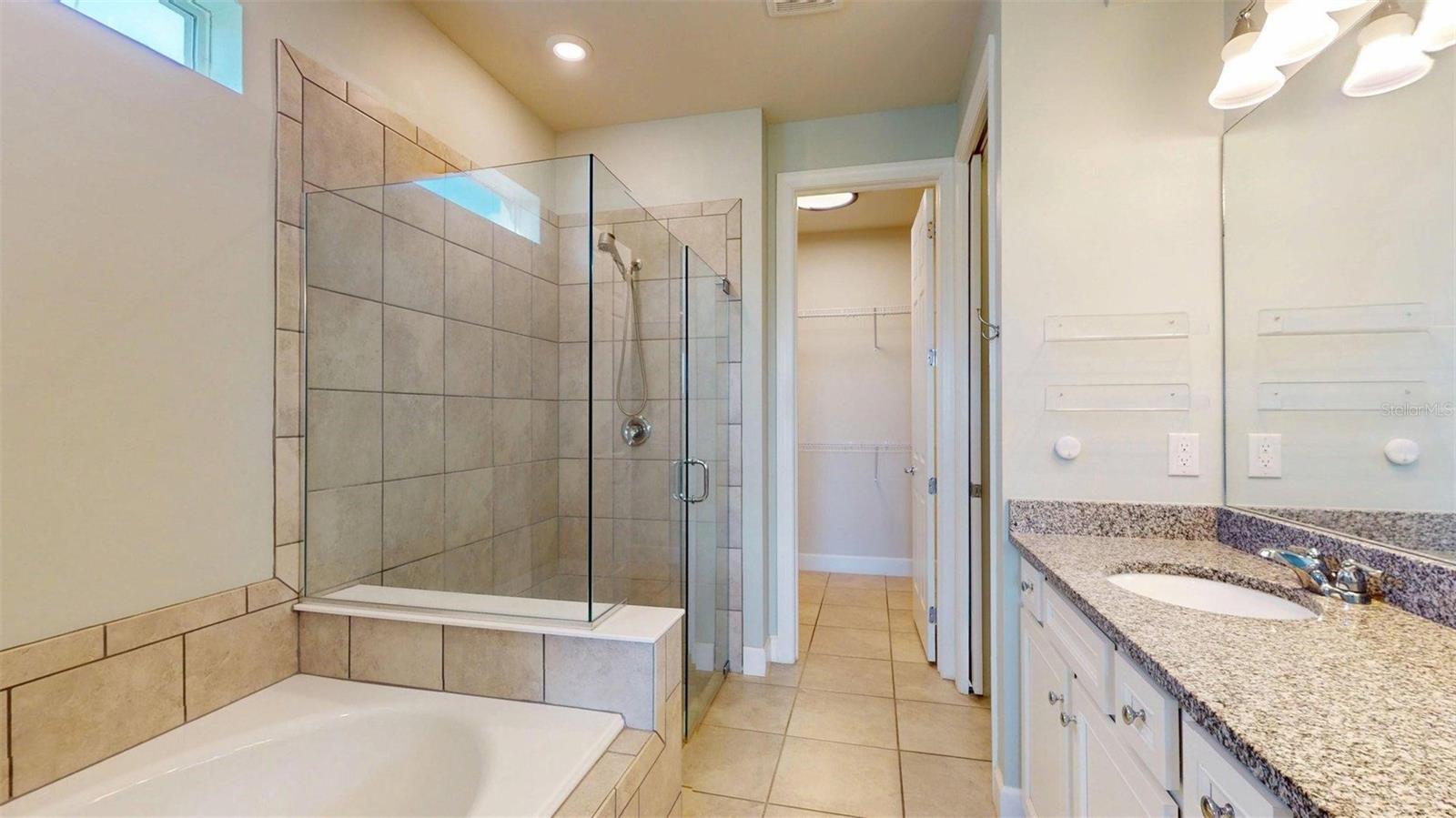 Image 25 of 46 For 16129 Bluestem Lane