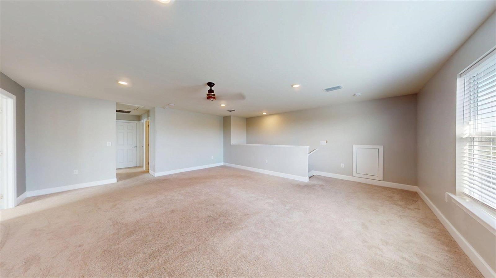 Image 33 of 46 For 16129 Bluestem Lane