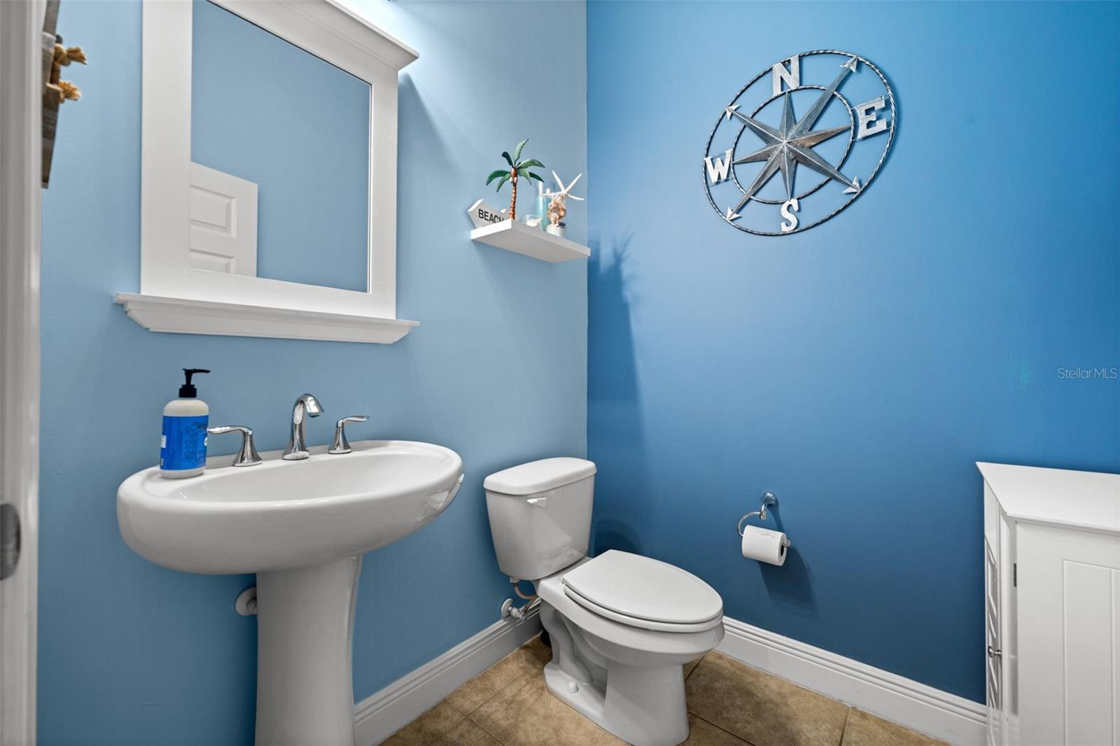 Image 17 of 65 For 10275 Ashbrook Court