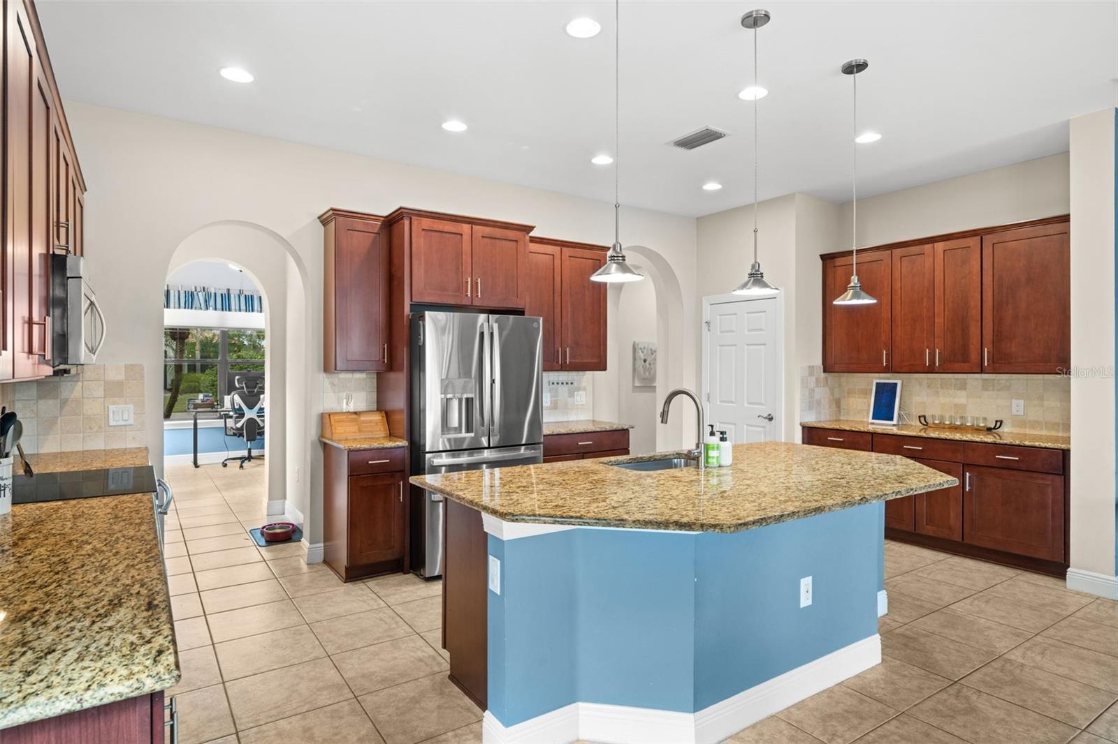 Image 3 of 65 For 10275 Ashbrook Court