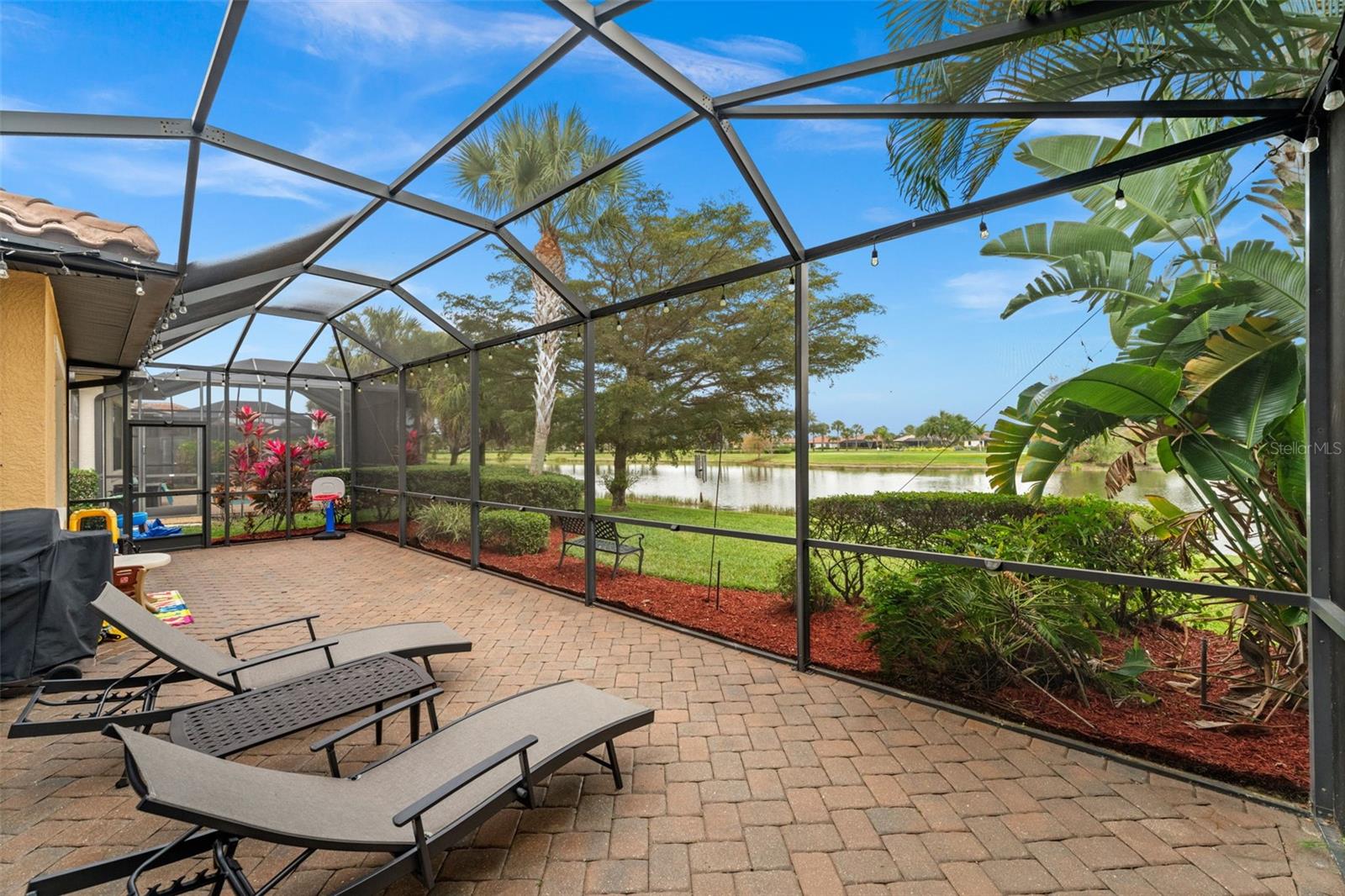 Image 32 of 65 For 10275 Ashbrook Court