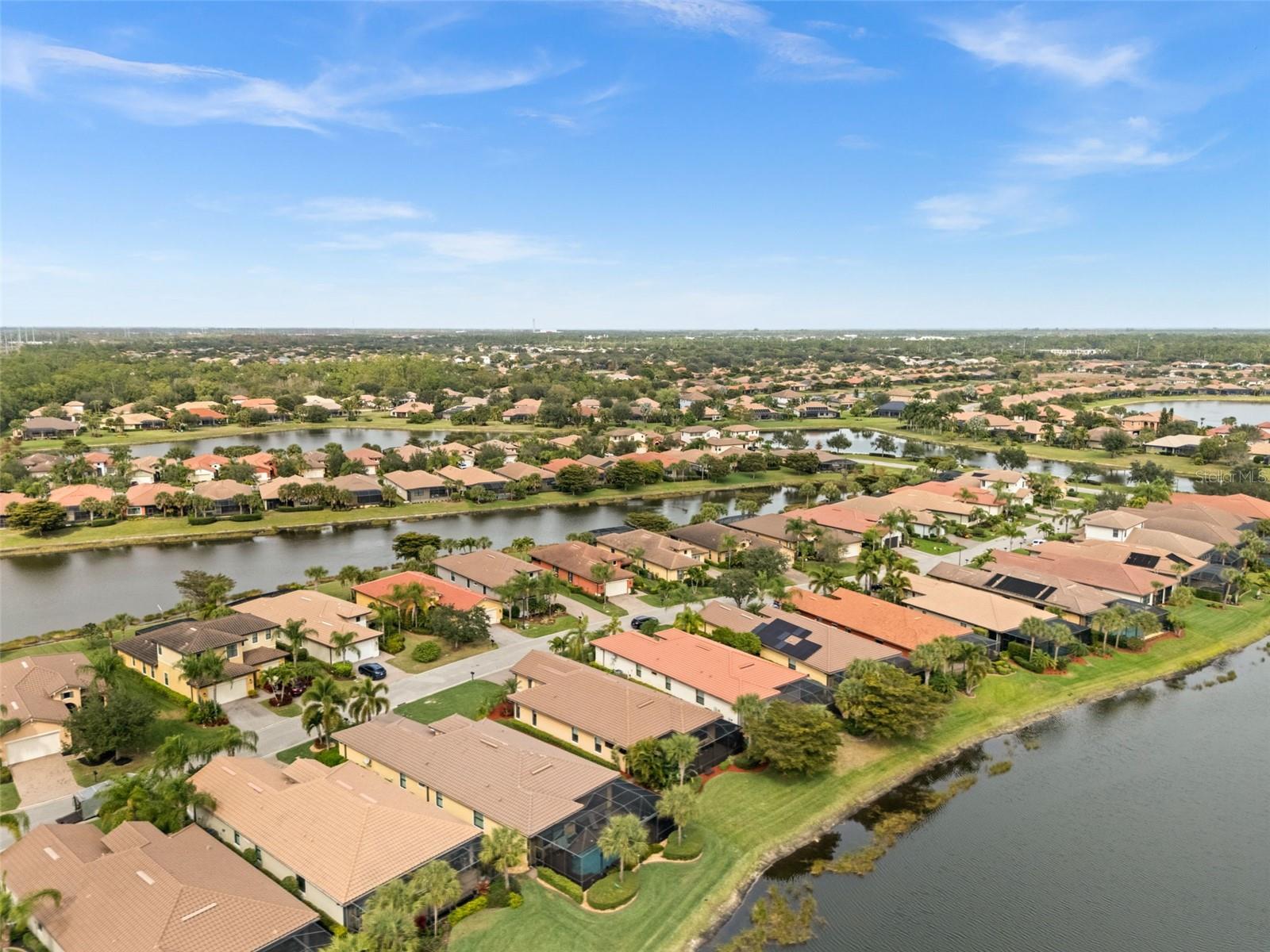 Image 39 of 65 For 10275 Ashbrook Court