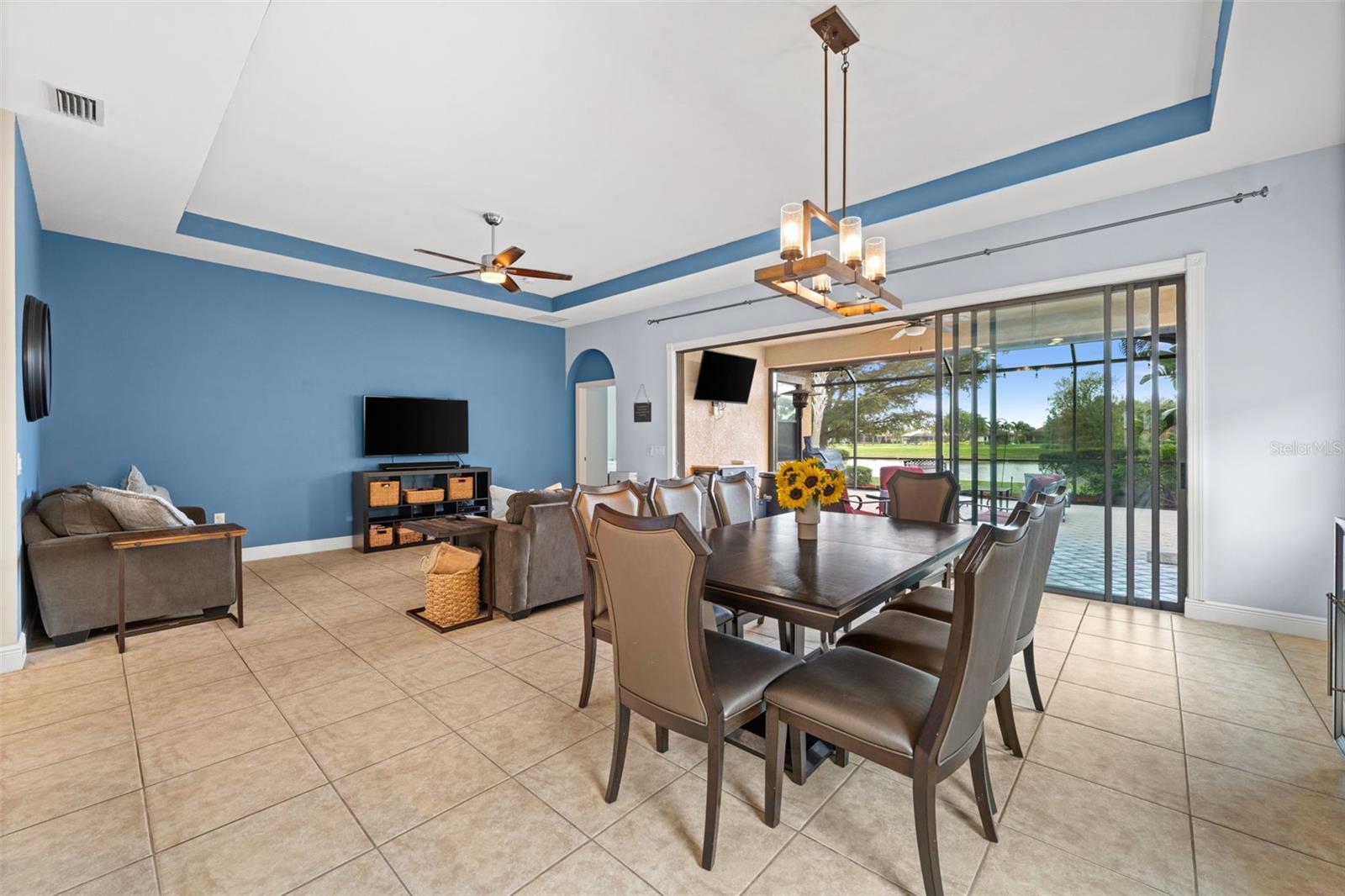 Image 8 of 65 For 10275 Ashbrook Court