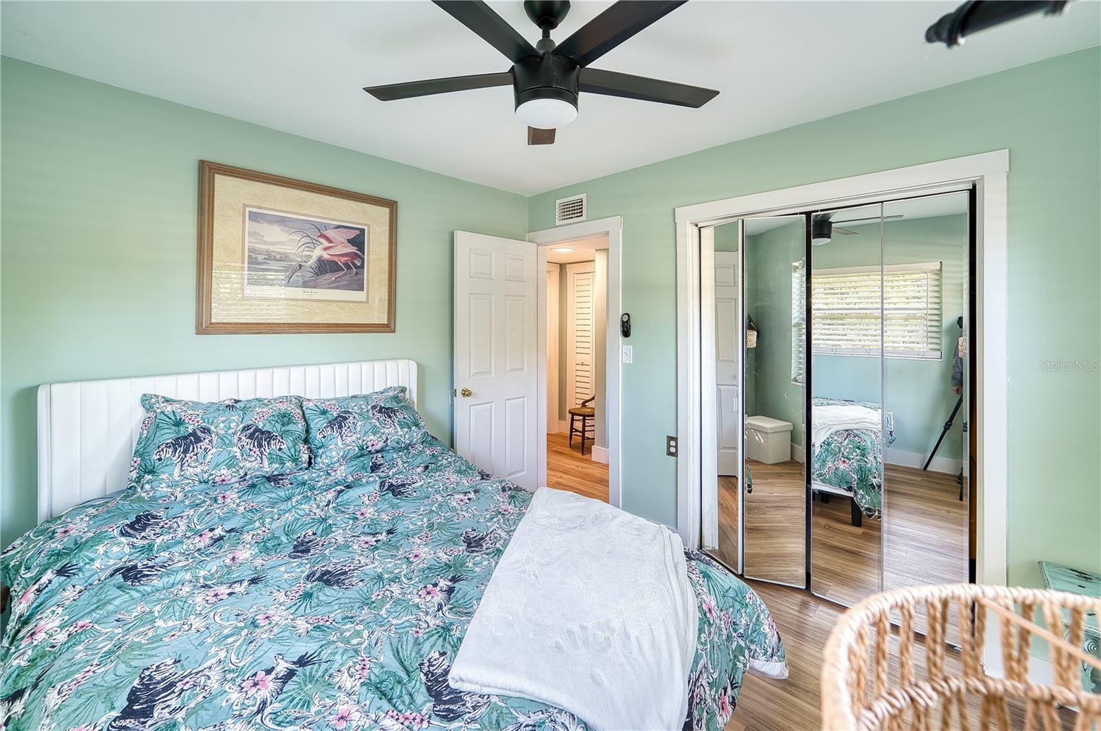 Image 16 of 48 For 1027 Coral Ridge Drive