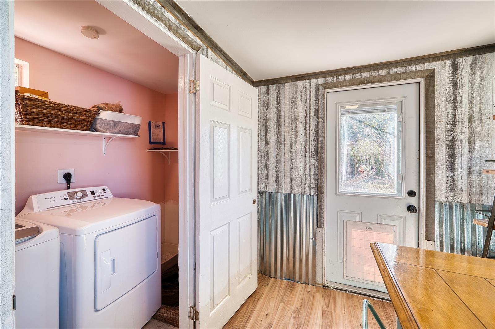 Image 24 of 48 For 1027 Coral Ridge Drive