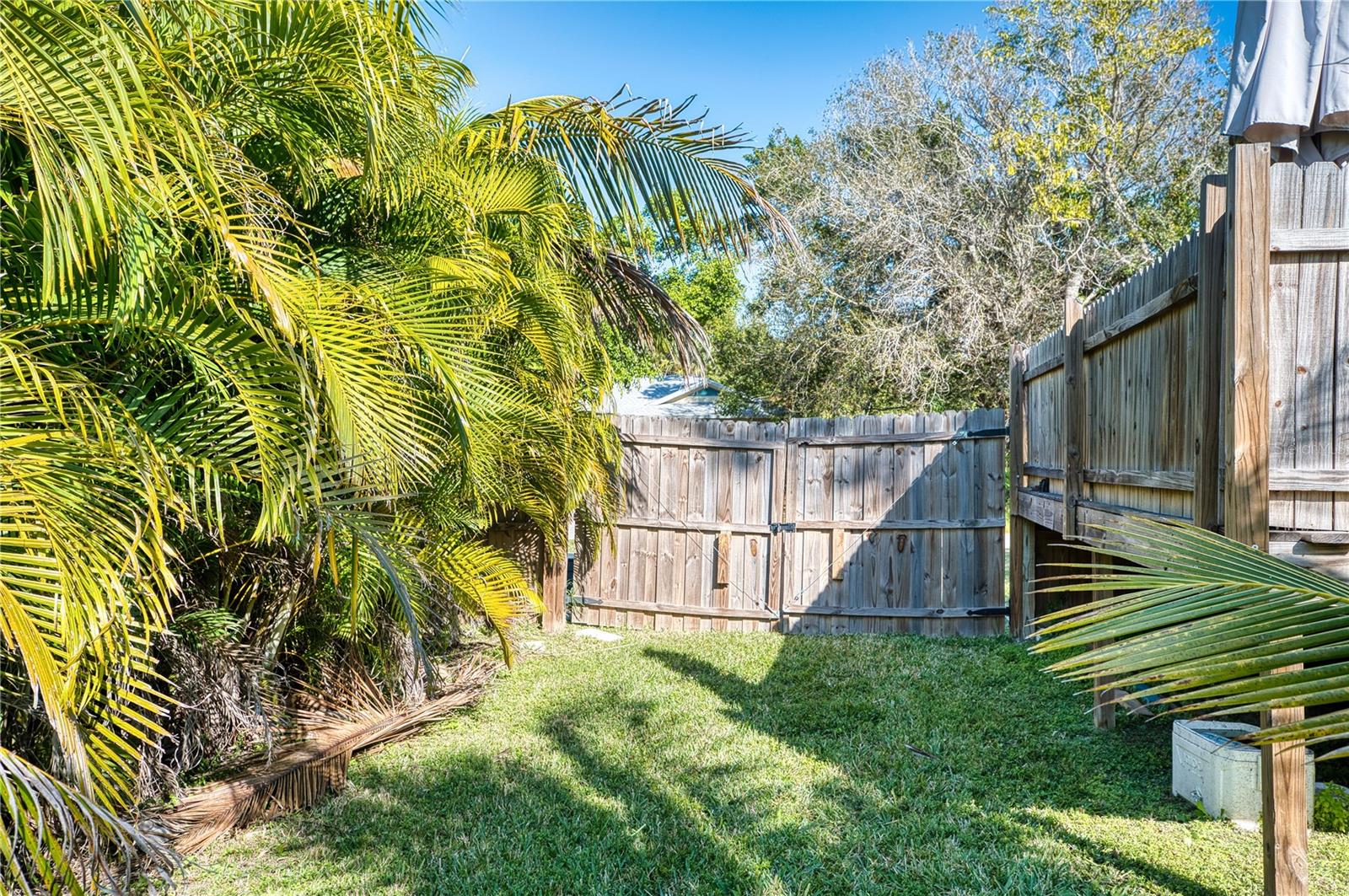 Image 38 of 48 For 1027 Coral Ridge Drive