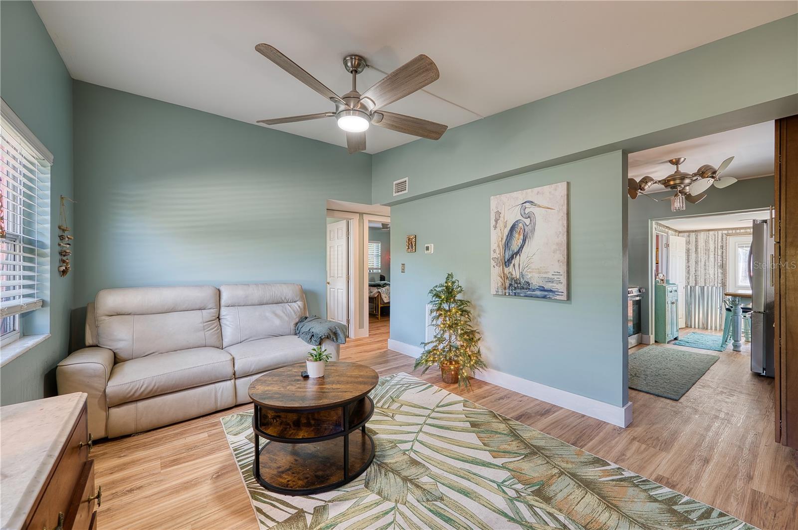 Image 7 of 48 For 1027 Coral Ridge Drive